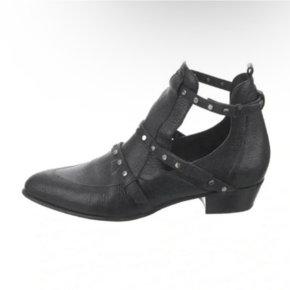 Jimmy Choo Harley 30 Cutout Textured Leather Booties With Studs Size 37.5 - Picture 1 of 7